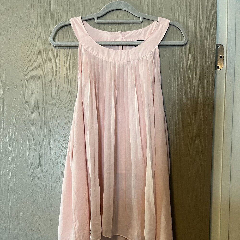 Unique Spectrum Flowy Sleeveless Blouse – Size 3XL (24–26) – Like New